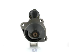 · 0001368307R - MOTOR DE ARRANQUE MERCEDES 4.0 KW 24V BOSCH RECONSTRUIDO